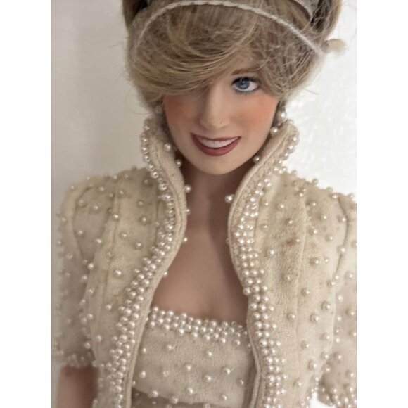 Princess Diana Porcelain Doll In Pearl Embellished Evening Gown W/ Tiara & Stand - Picture 3 of 16